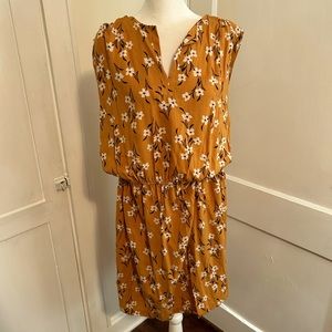 Emma & Michele Brand Sleeveless Floral Dress NWT